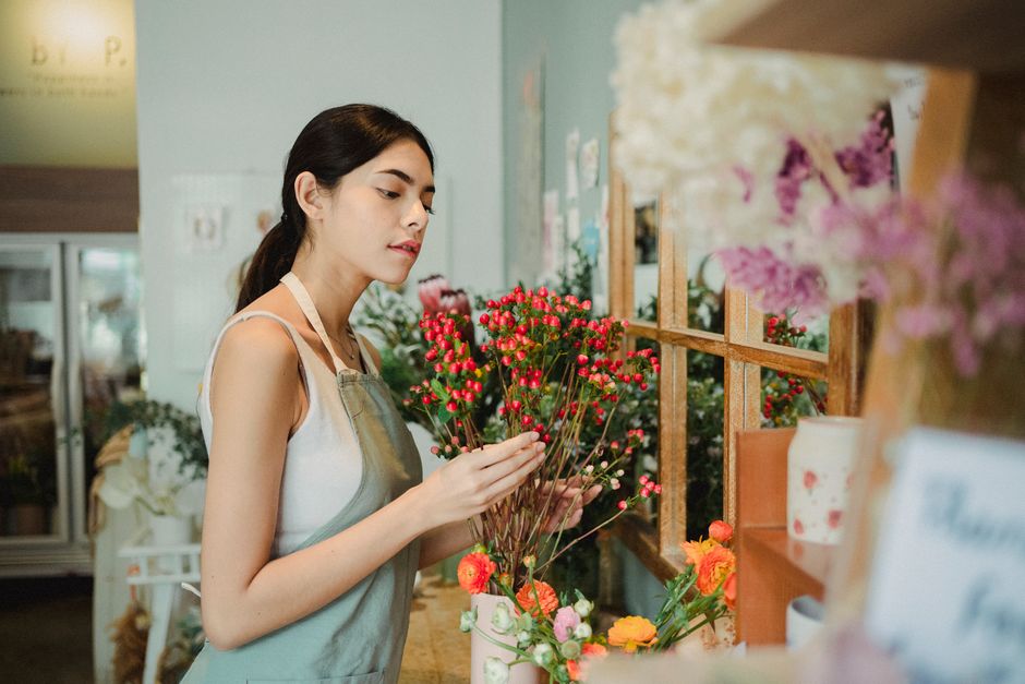 Closed-loop tracking for Australian florists in Australia