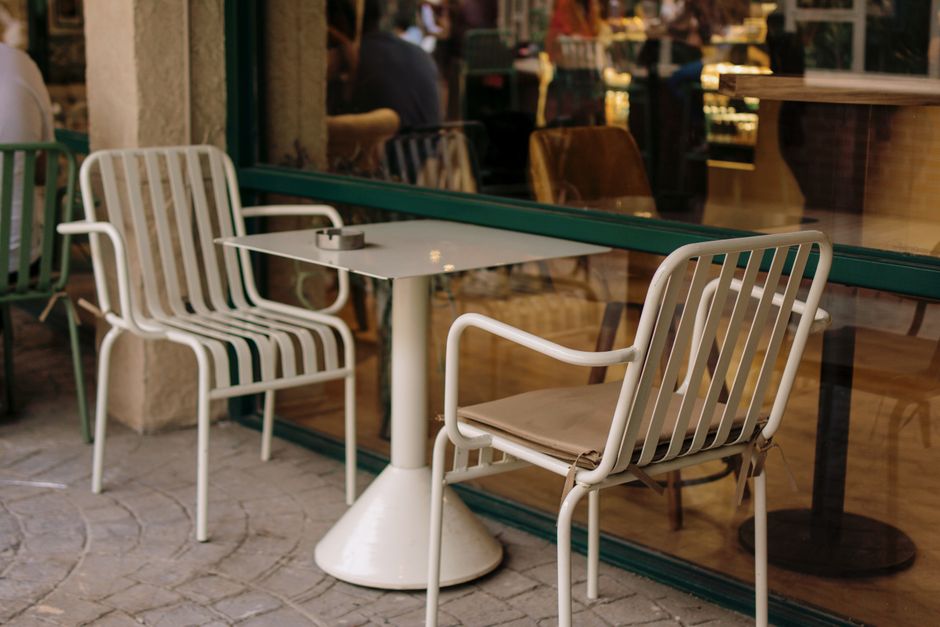 Digital marketing for UK furniture shop companies