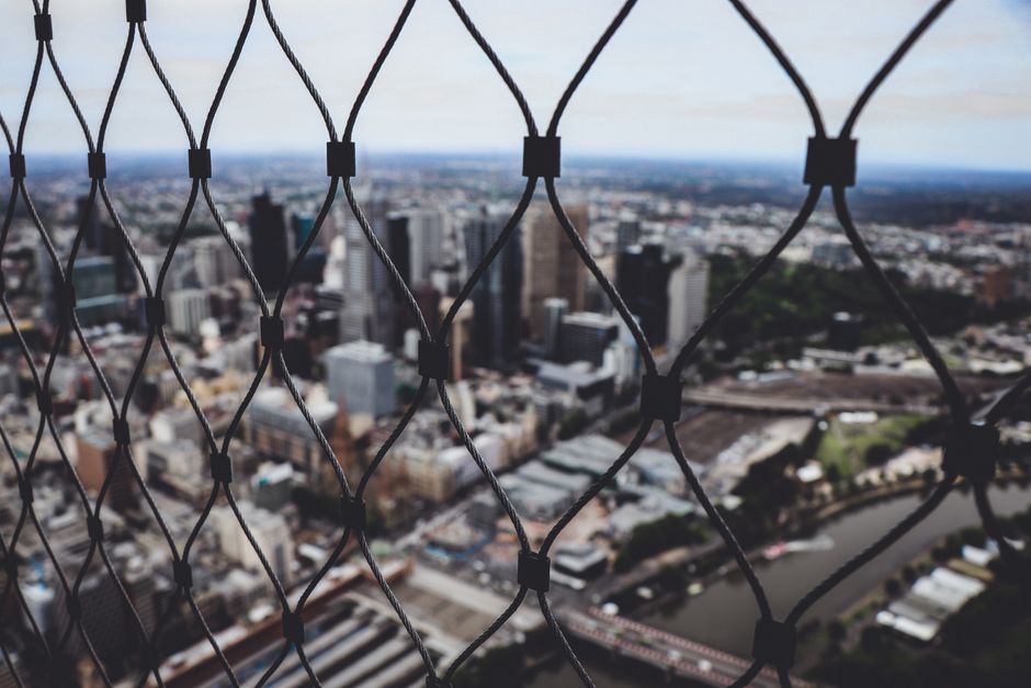 Facebook and Instagram errors that waste fencing and gates ad spend in Australia