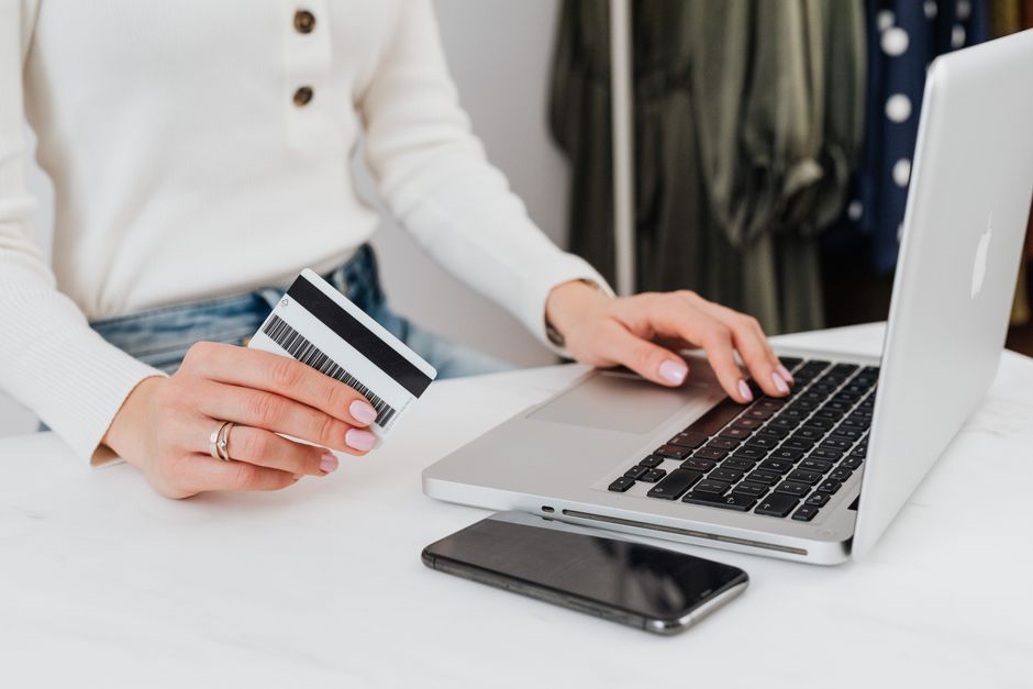 Google Ads cost ranges for US banks and credit unions