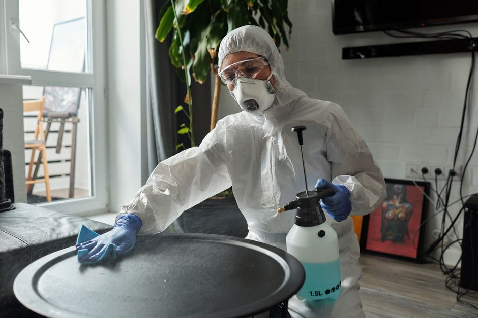 Google Ads cost ranges for US mold remediation firms