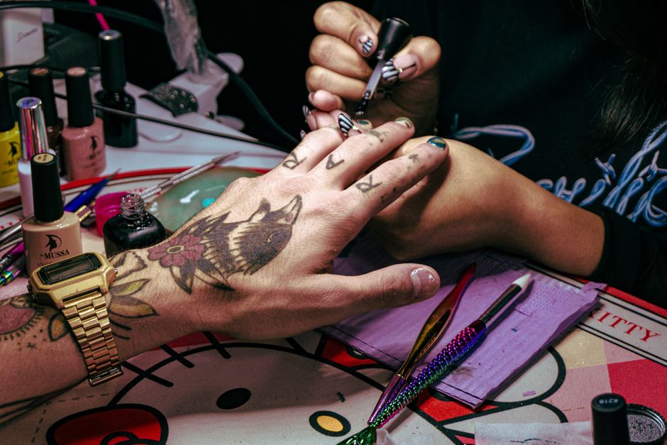 Google Ads for nail salon companies that book fills