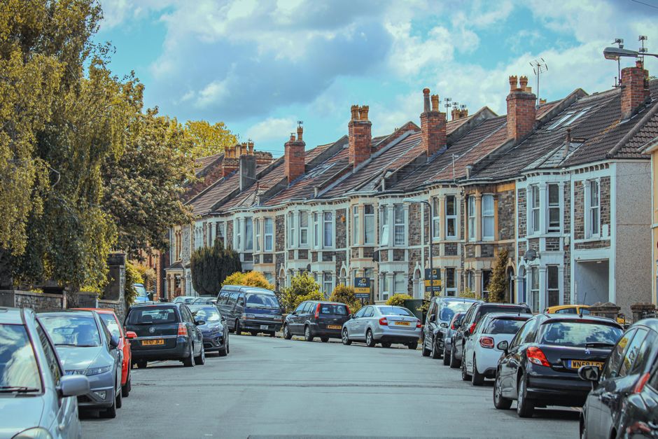 How Auto Locksmith companies in the UK turned search into booked work