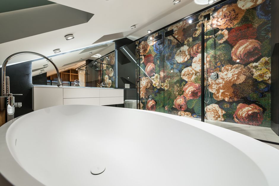 How UK bathroom renovators turned search into a full diary