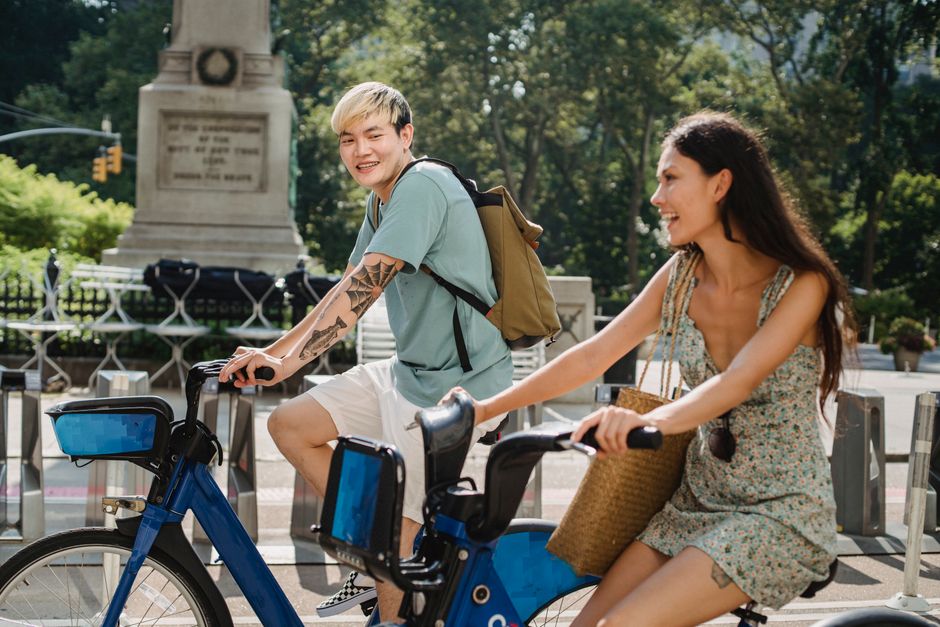 How bike rental shops in Singapore turn search into booked rides