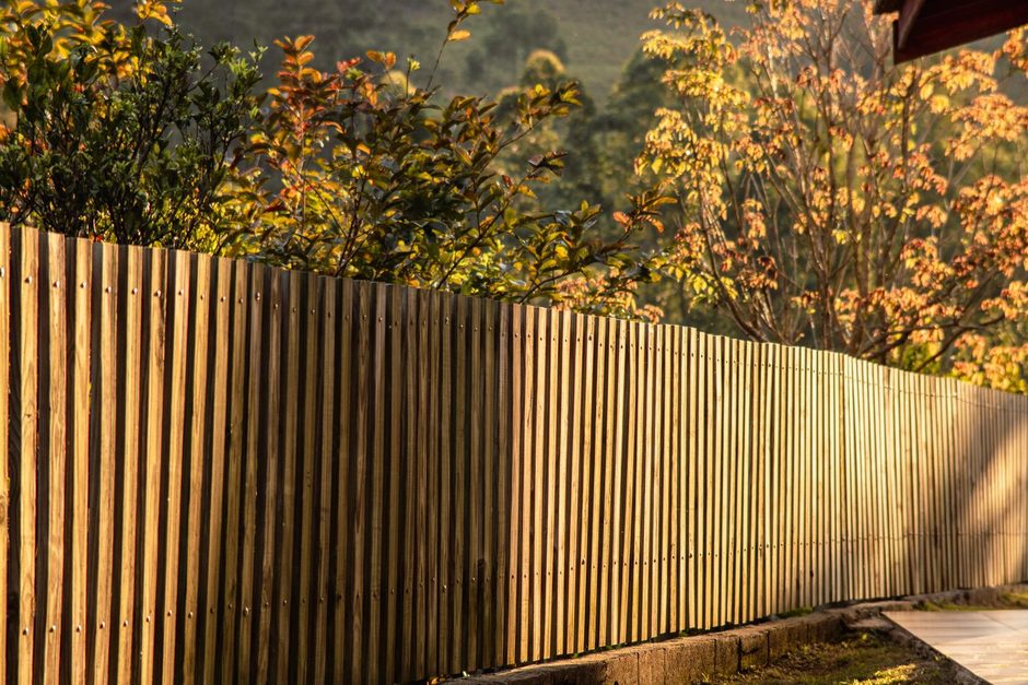 How UK fencing brands book work with Meta Ads