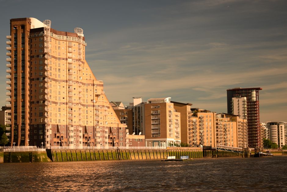 How UK flat-rental companies fix form friction and proof gaps