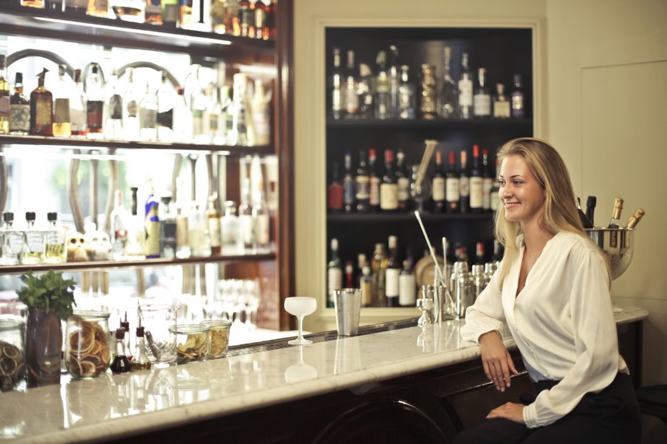 How to Build Bar and Nightlife Landing Pages That Actually Convert