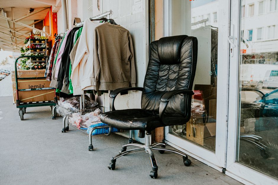 How to build landing pages that convert thrift store leads i