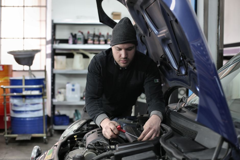 How to rank Oil Change companies in Australia for high-intent search