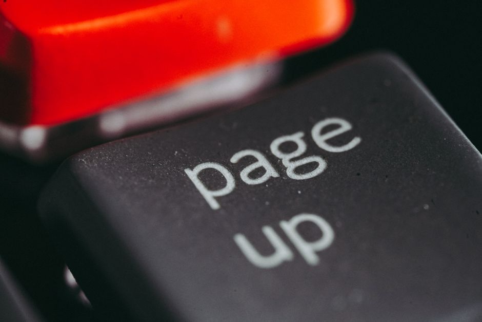 Instant Forms vs landing pages: which one actually wins UK b
