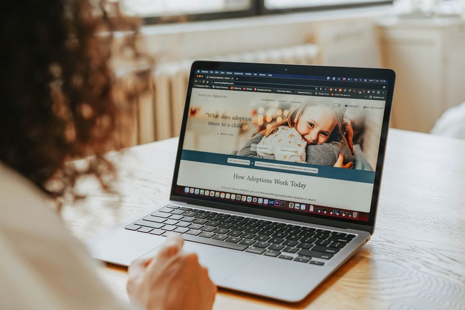Landing page conversion checklist for paid traffic