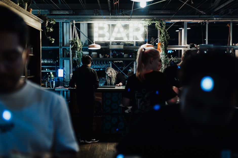 Landing page mistakes that kill Bars and Nightlife conversions in the UK