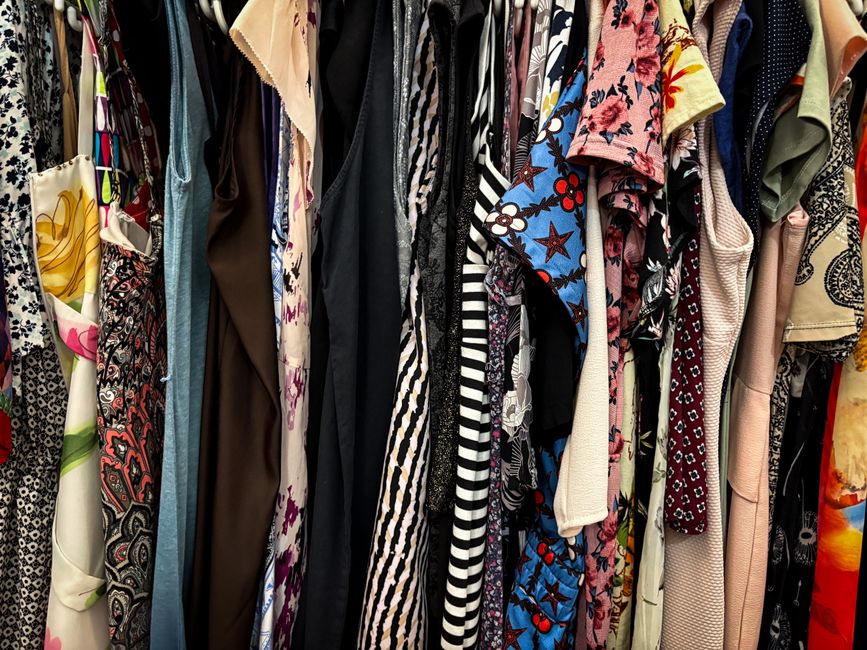 Landing page playbook for thrift store companies in Australia