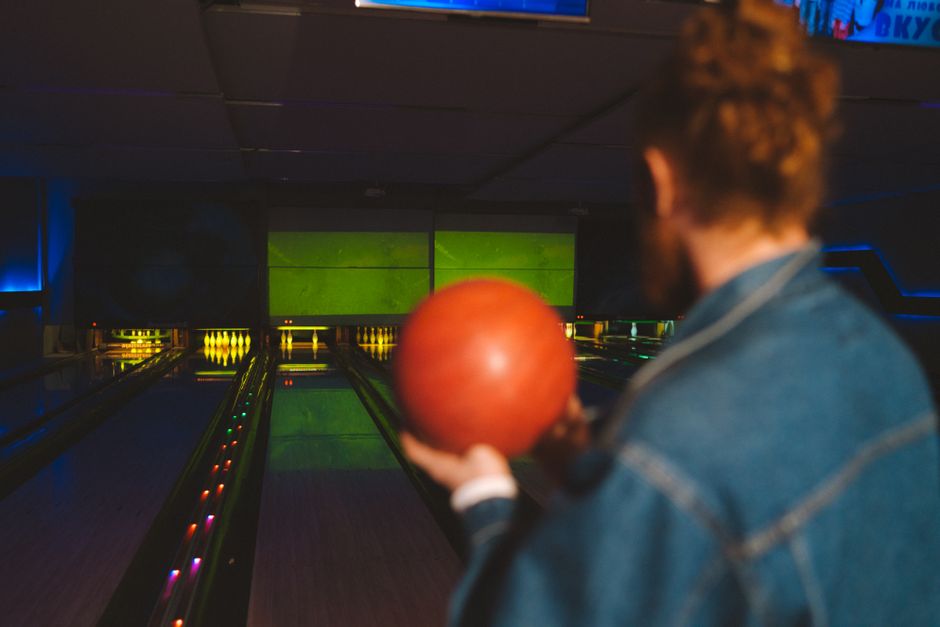 Why UK bowling companies lose party bookings on the landing page (and how to fix it)