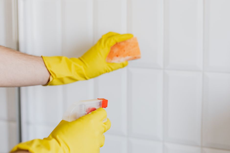 Why your end of lease cleaning ads keep losing jobs to a weaker page