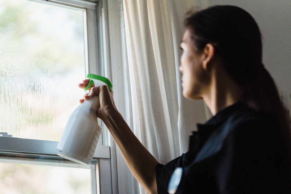 Why your end-of-lease cleaning ads keep losing to the page, not the bid