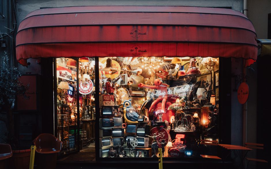 Landing pages for thrift stores in Australia