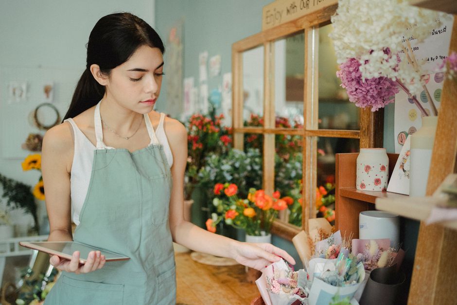Lead-to-job rates florists should track in the US