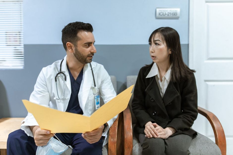 Lead-to-job rates US plastic surgery teams should track