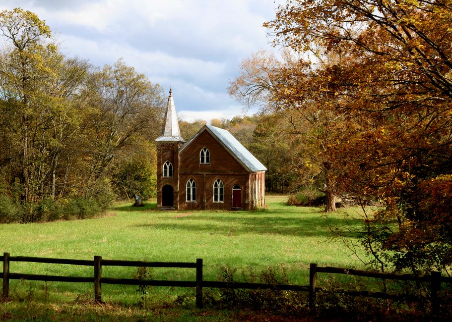 Lead tracking for churches companies