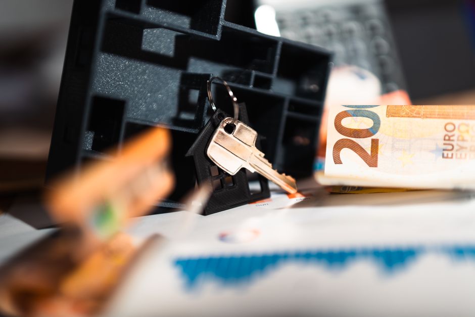 Lead tracking for UK short-term rental management firms