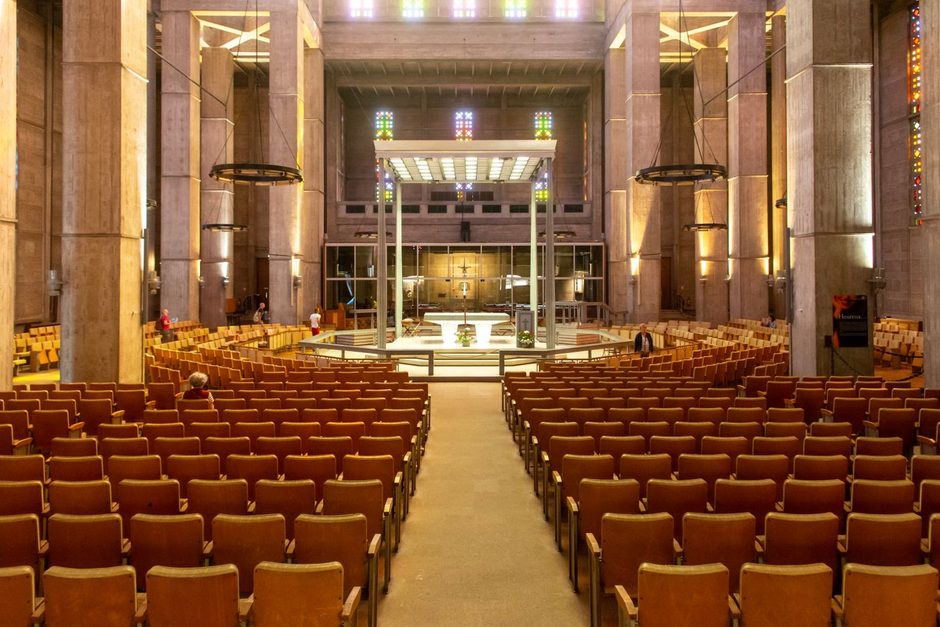 Lead tracking playbook for churches companies in the US
