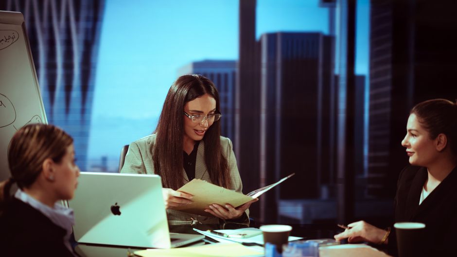 Why UK advisory and consulting firms keep losing city searches - and how to fix it