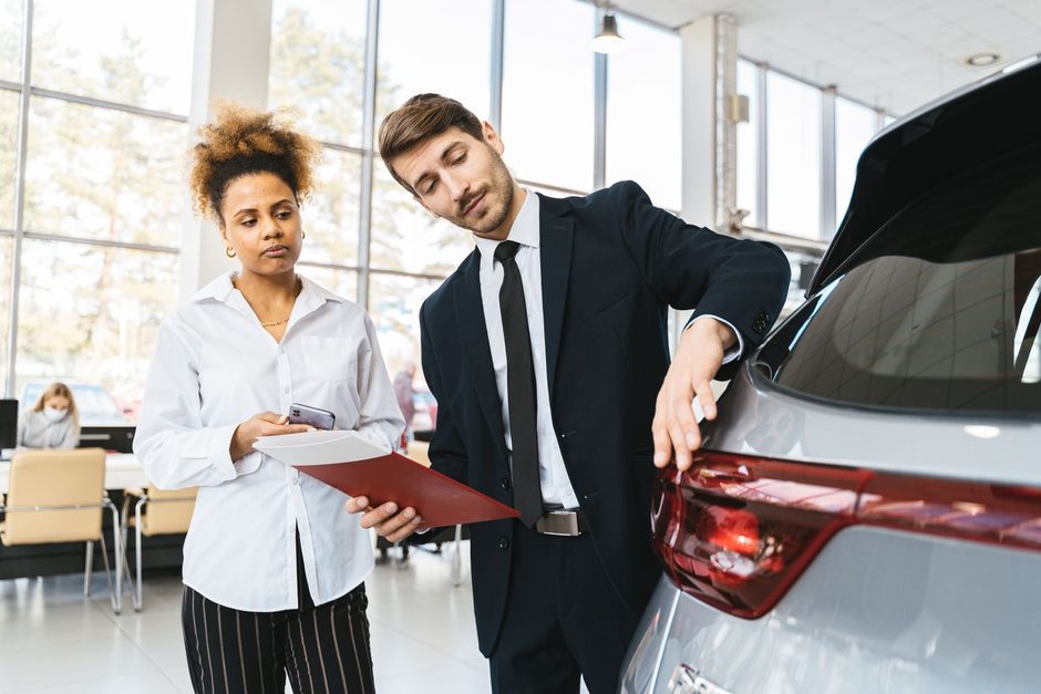 How to turn car dealer enquiries into booked jobs