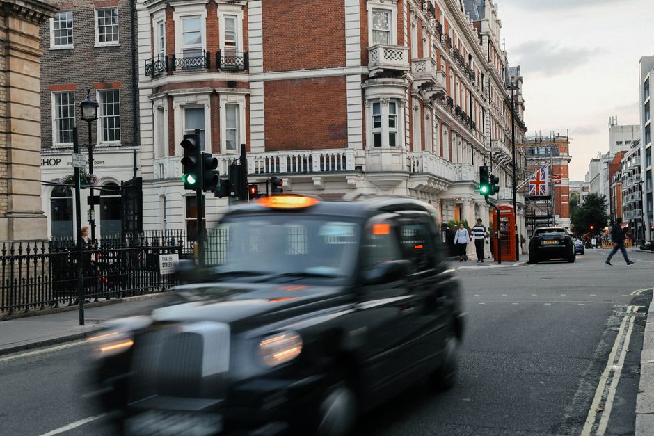 How to build a paid search system for UK taxi and hackney firms