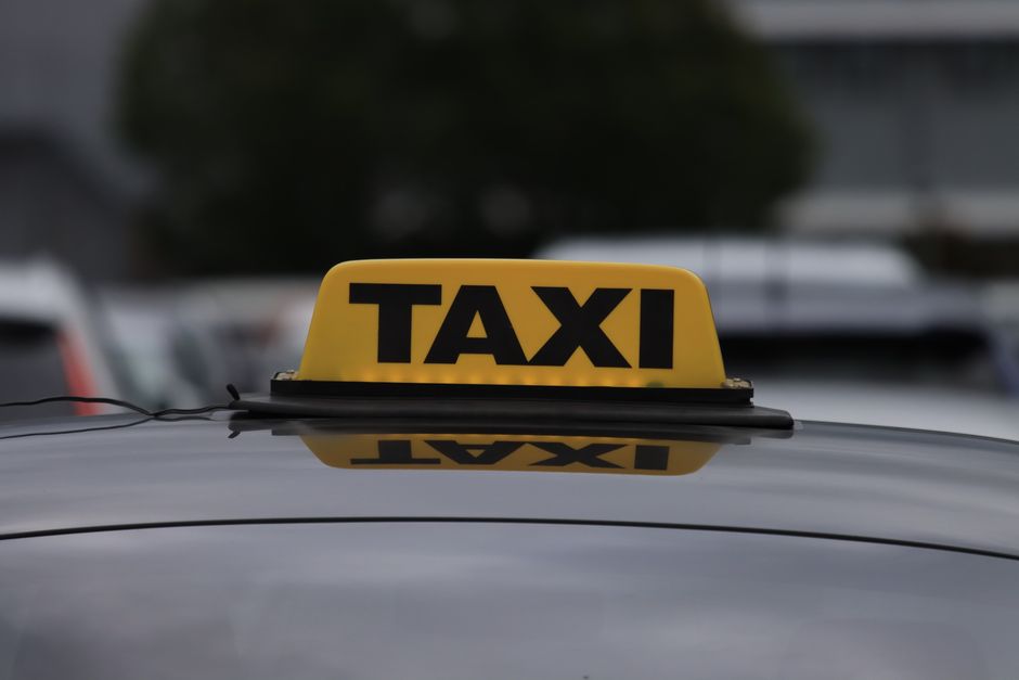 How to build a paid search system for UK taxi and hackney firms