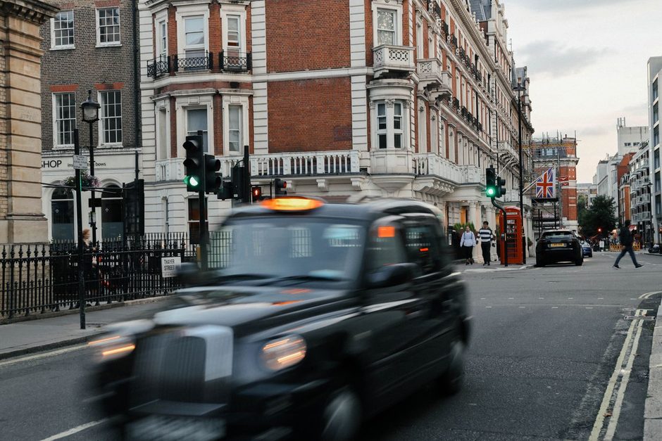 How to build a paid search system for UK taxi and hackney firms