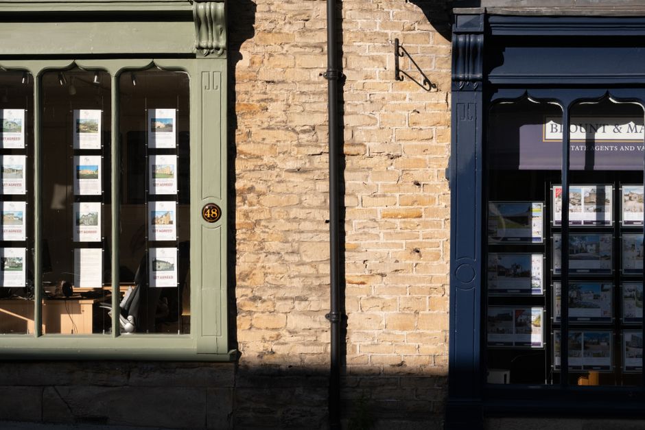 Photo by Ben Prater on Pexels Sunlit display windows of an estate agency in Malmesbury, England. Photo by Ben Prater on Pexels