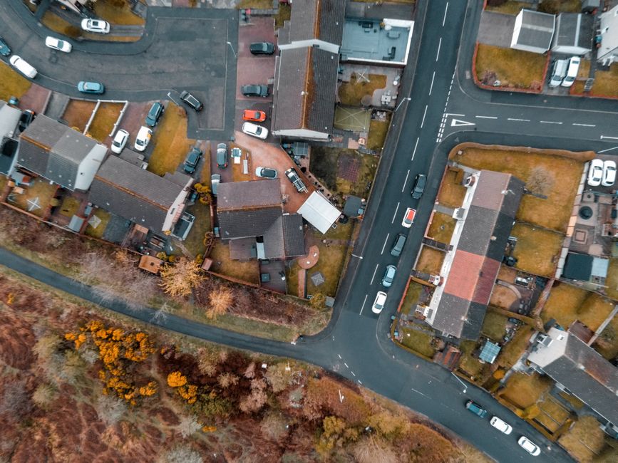 Google Ads scenarios that actually book driveway jobs in the UK