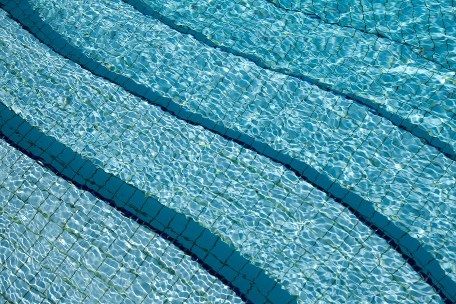 Real Google Ads scenarios for AU swimming pool firms
