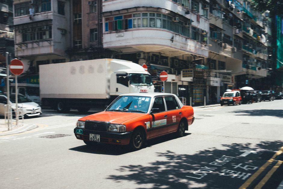 Real Google Ads scenarios for Taxis and Hackneys businesses in the US