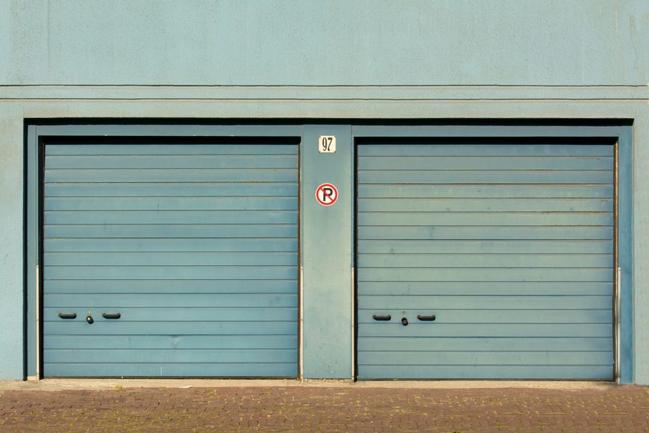 How search visibility wins garage door jobs in Singapore