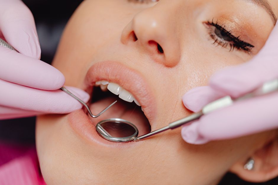 SEO benchmarks and ranges for Dental Practices and Cosmetic Dentistry companies in the UK