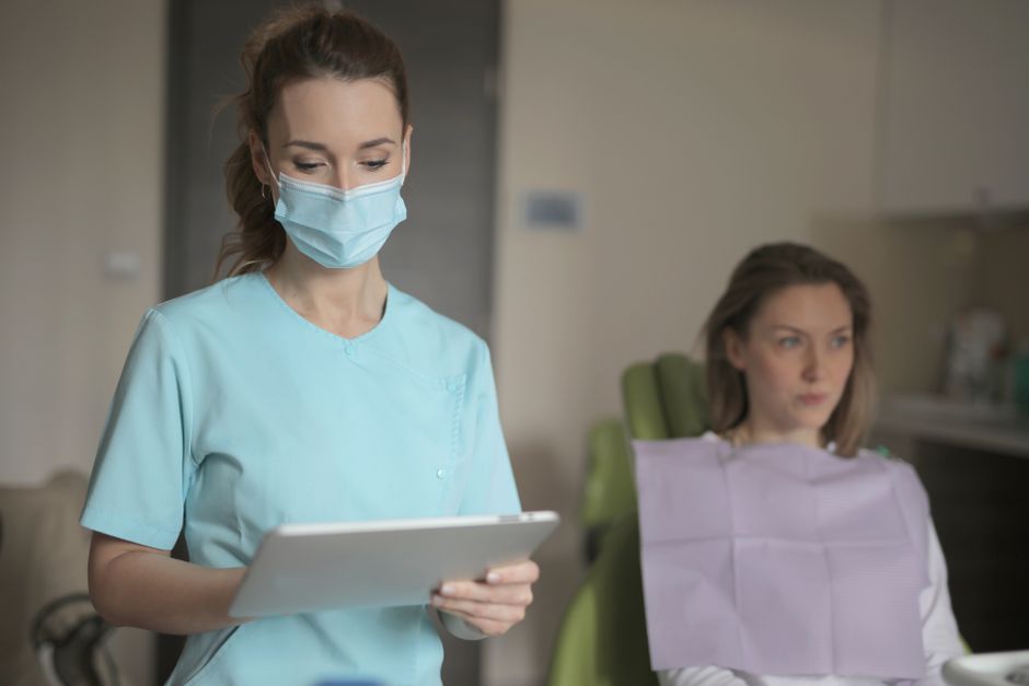 SEO benchmarks for UK dental and cosmetic practices