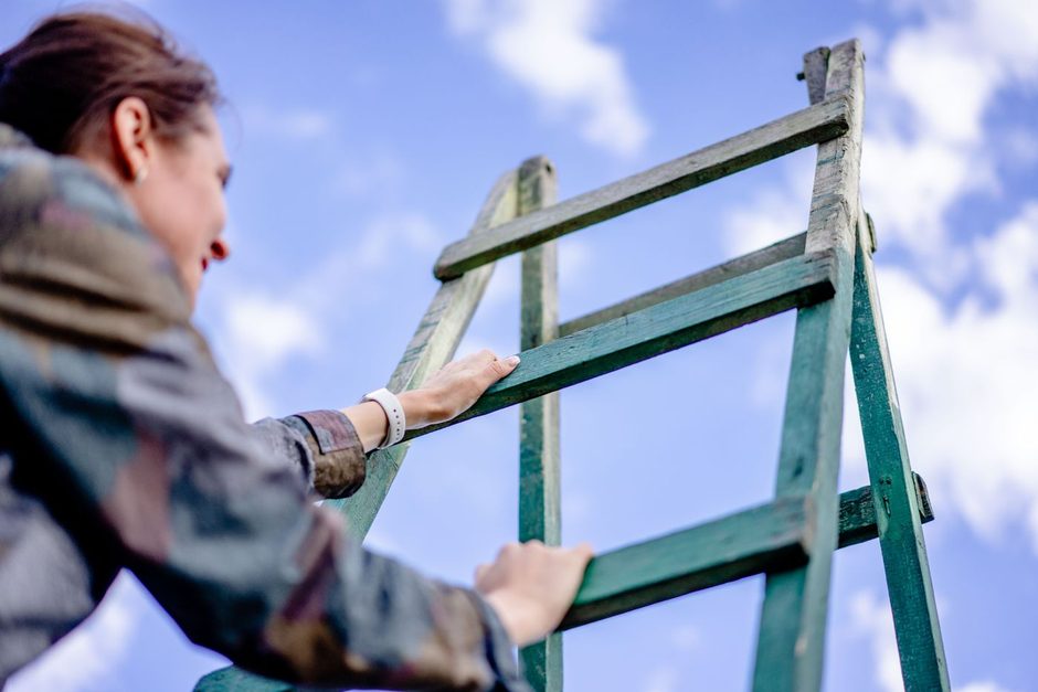 SEO benchmarks for US gutter cleaning companies