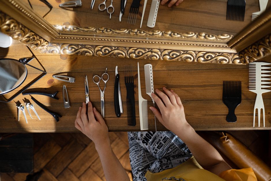 SEO benchmarks and ranges for Hair Salons companies in the UK