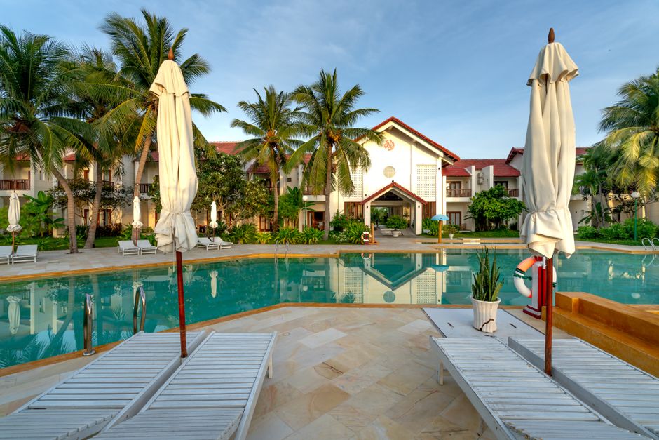 SEO mistakes that keep Hospitality and Resorts firms in the UK invisible online