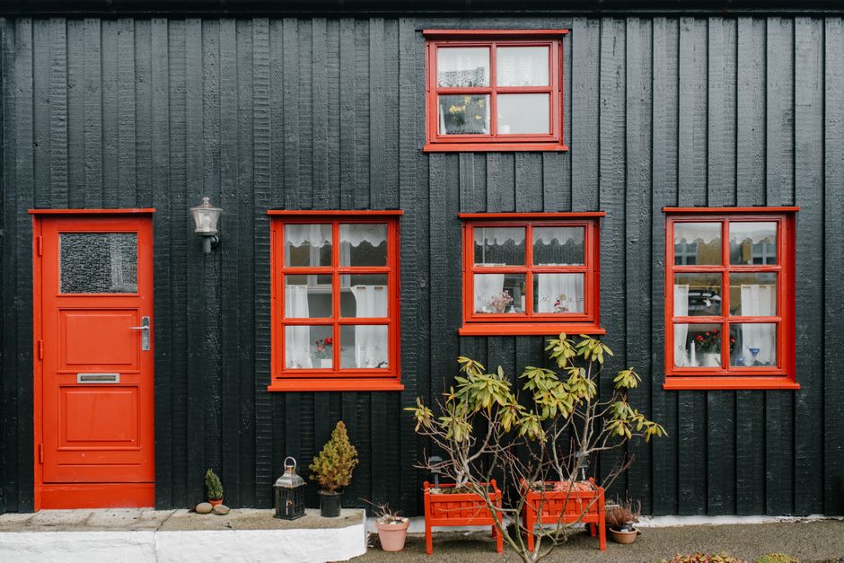 Your exterior cladding landing page conversion checklist (UK