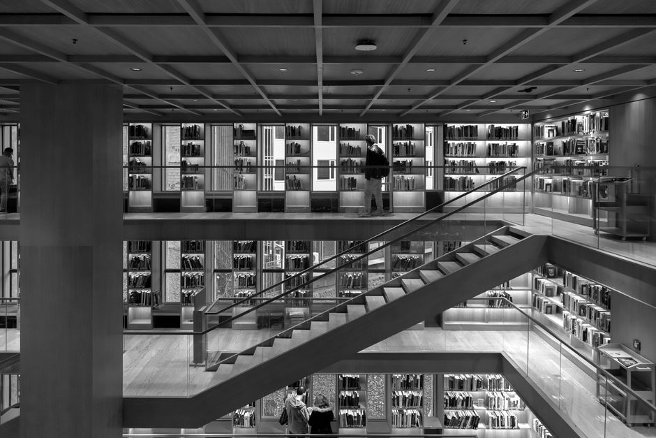 Social ads system for bookstore companies in Singapore