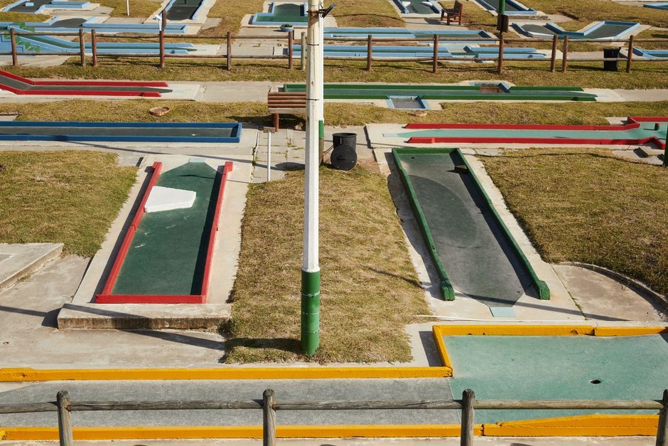 Understanding search demand for mini golf companies in the UK