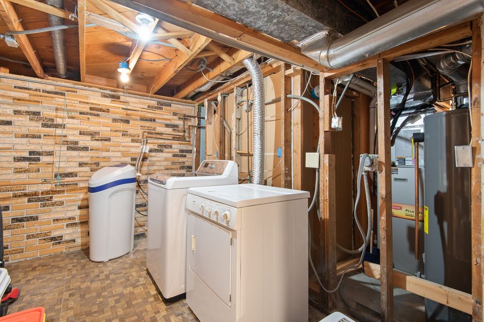 How radon mitigation contractors win local search and book m