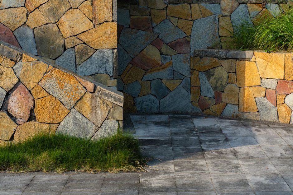 What high-intent Google Ads look like for UK retaining wall companies