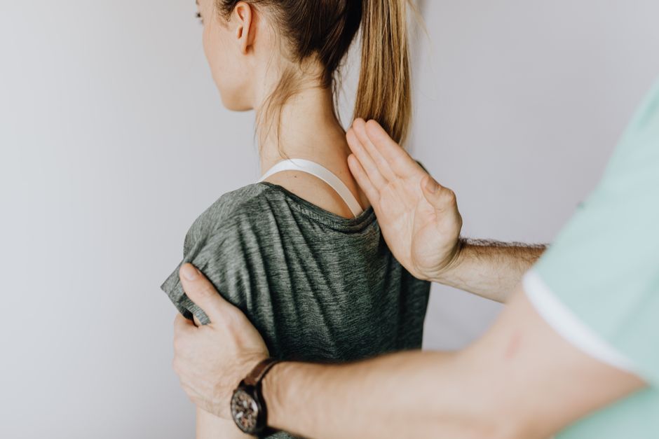 What Meta Ads Can and Cannot Do for Chiropractic Clinics in Singapore
