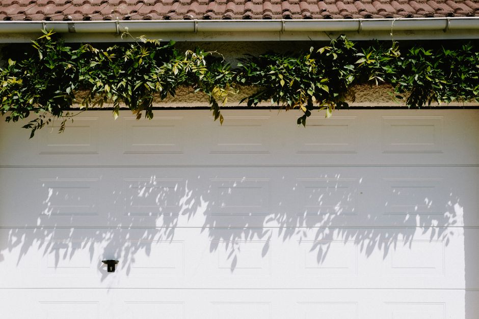 What works - and what wastes budget - in garage door SEO in the US