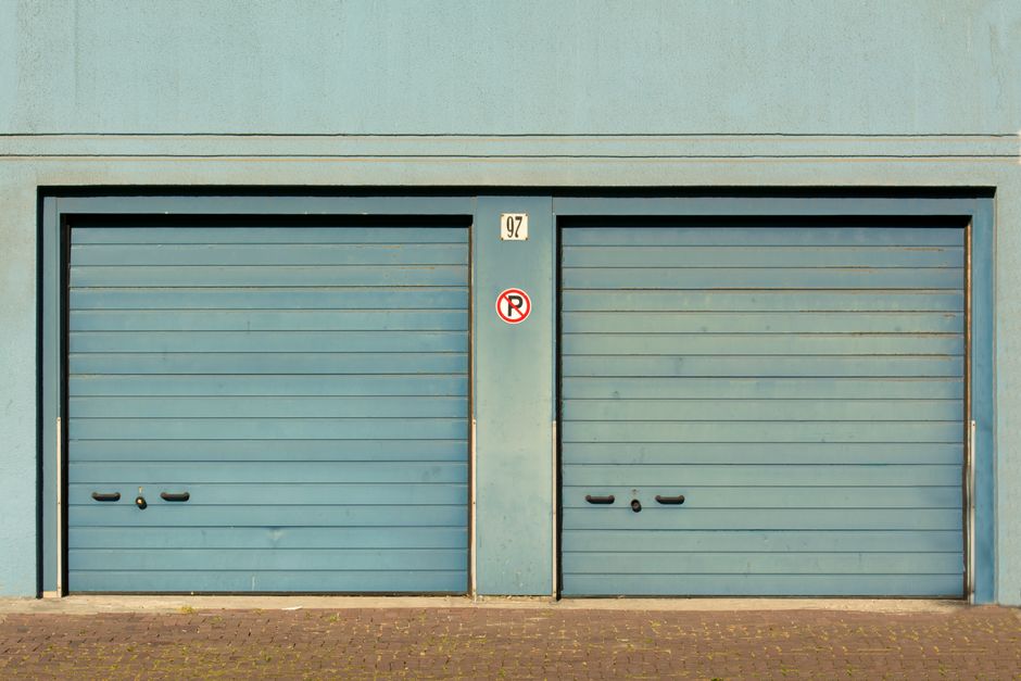 What works (and what wastes budget) in garage door SEO